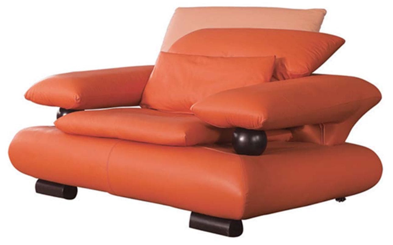 410 Extravaganza Living Room