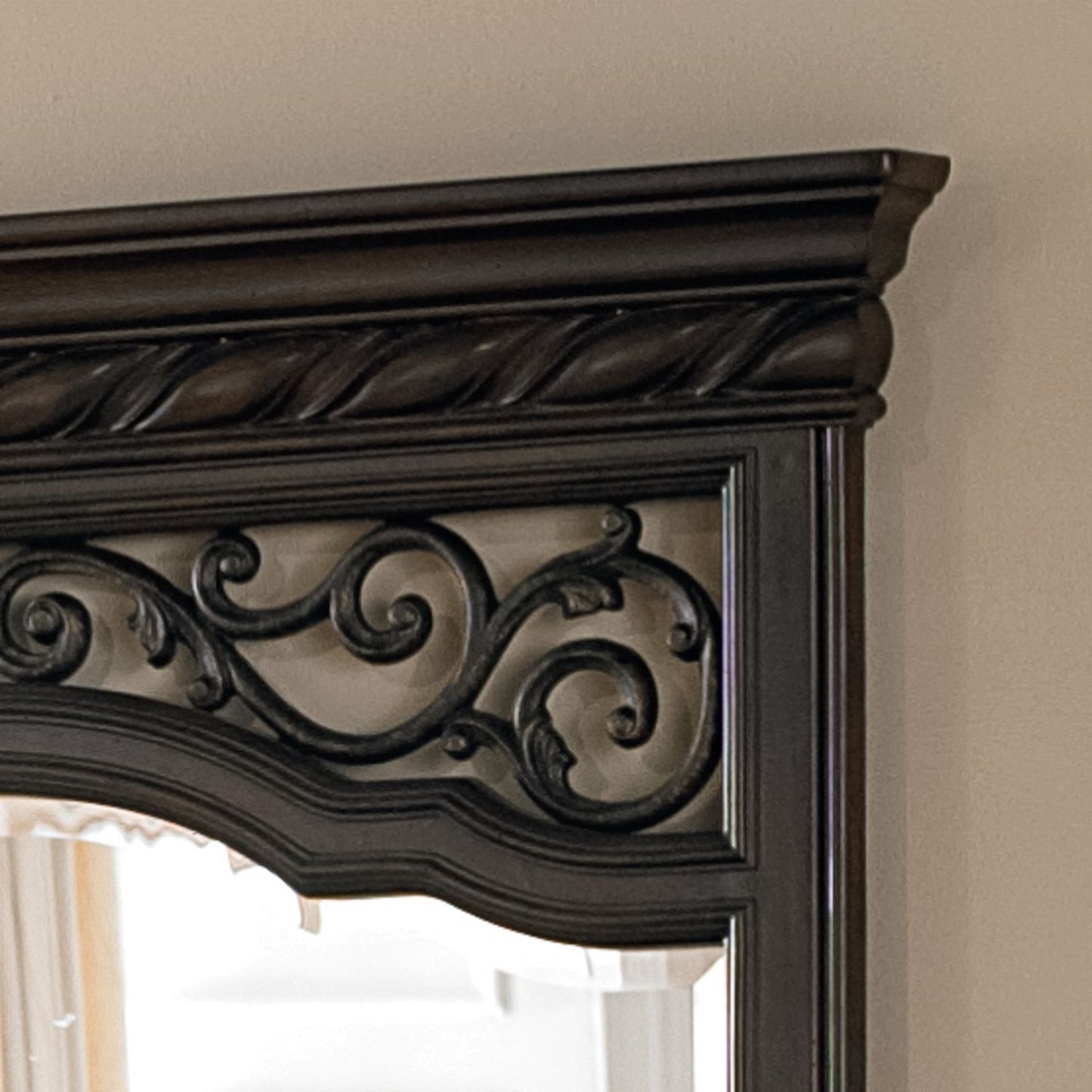 Arbor Place Dresser & Mirror