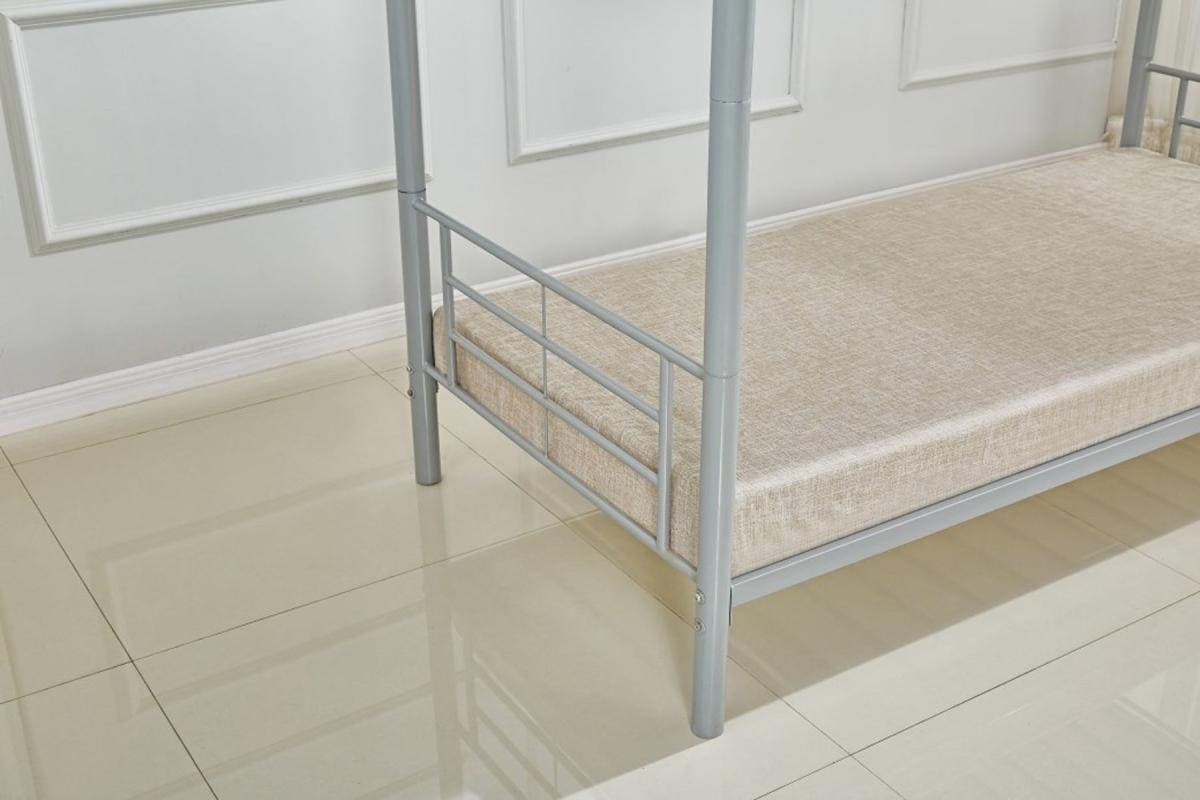Dos Hermanos – Bunk Bed