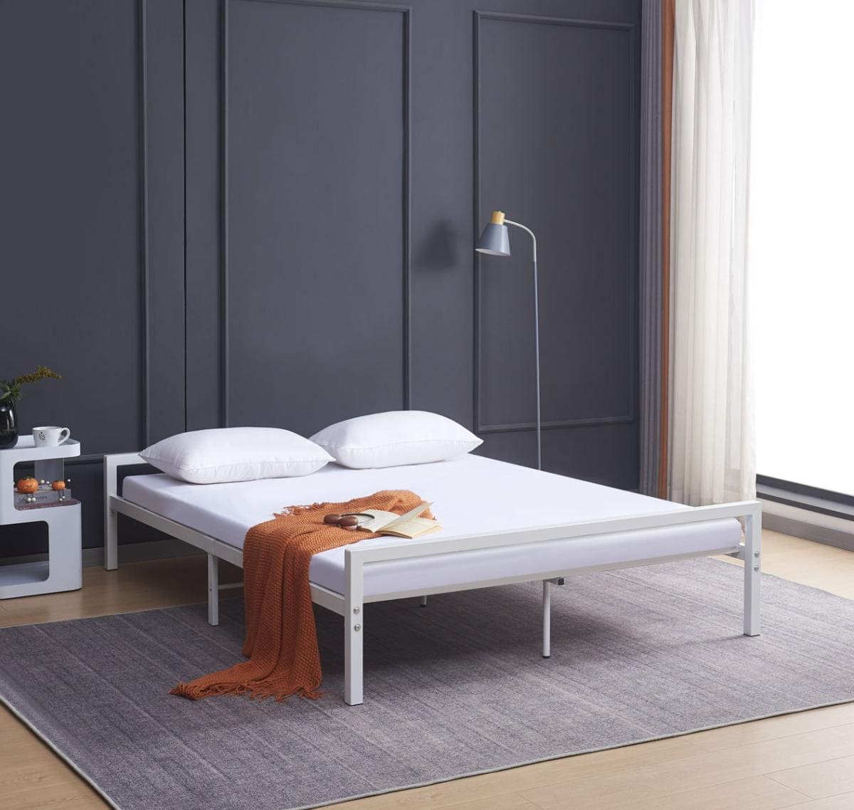 Maggie – Bed