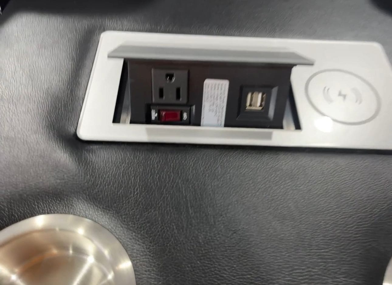 Eclipse 3pcs Sand Power Reclining Sofa, Loveseat and Recliner