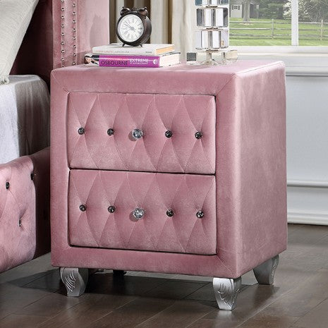 Alzir Pink Queen Bed