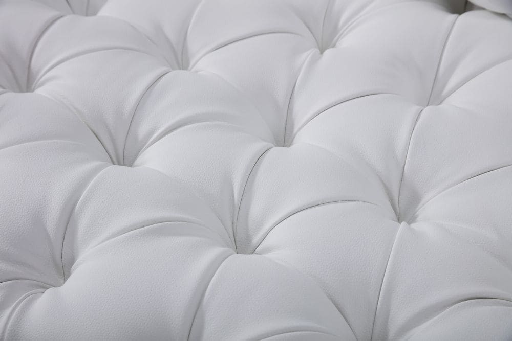 AE-D821 White Faux Leather Loveseat