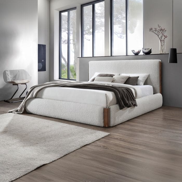 Sandro Easter King Bed