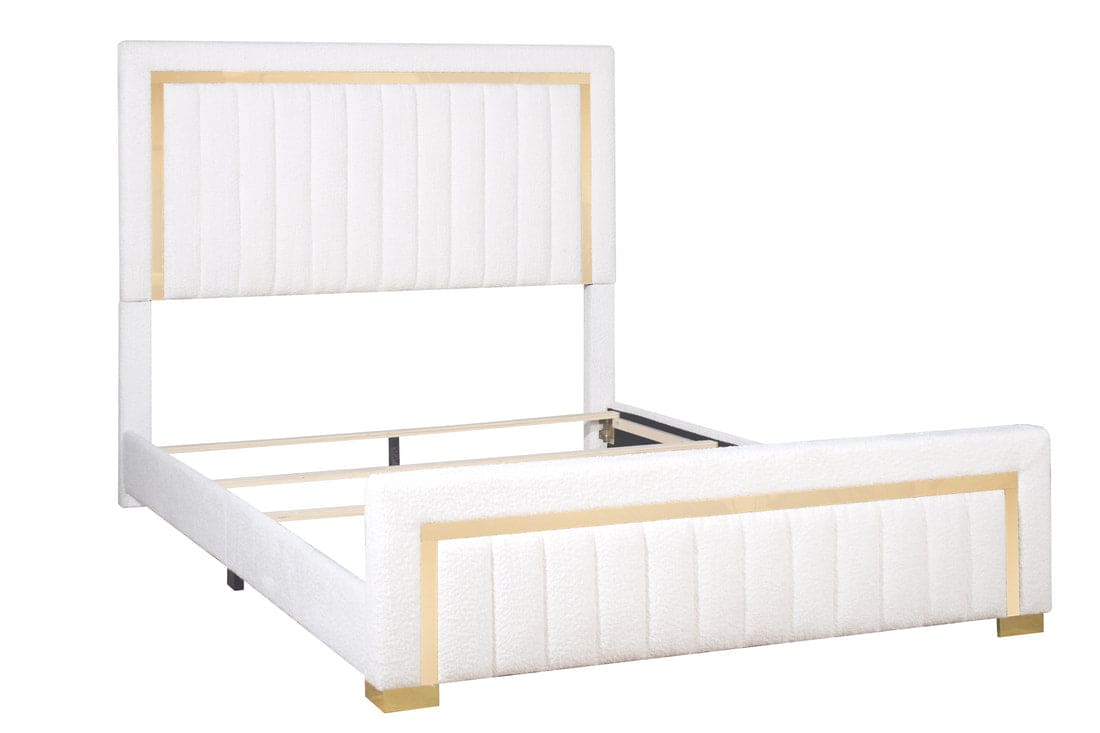 HH820 Off White Bed
