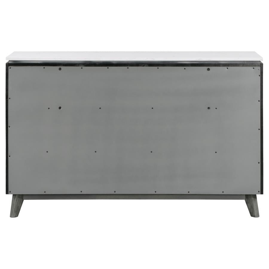 DRESSER