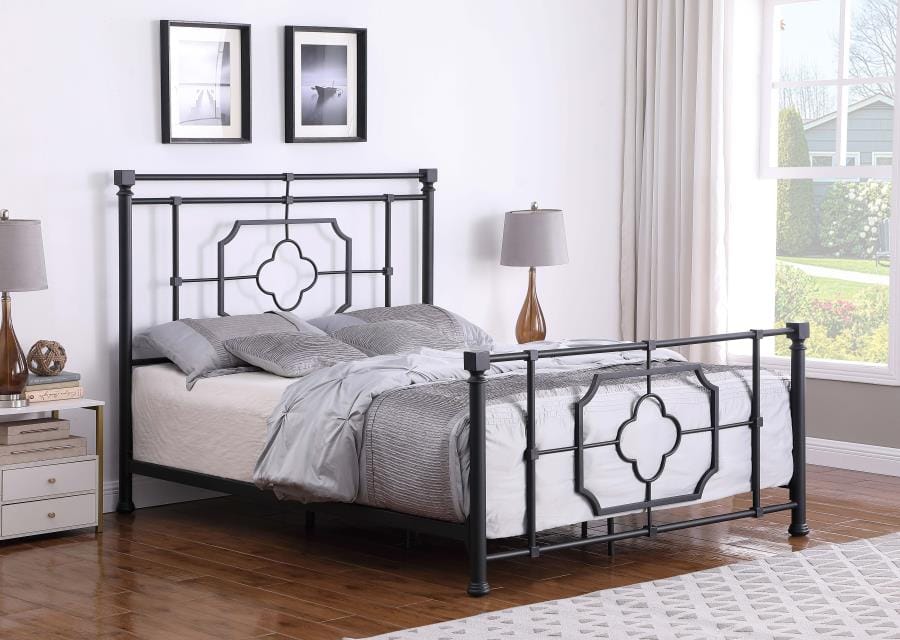 Paskay Eastern King Metal Panel Bed Matte Black