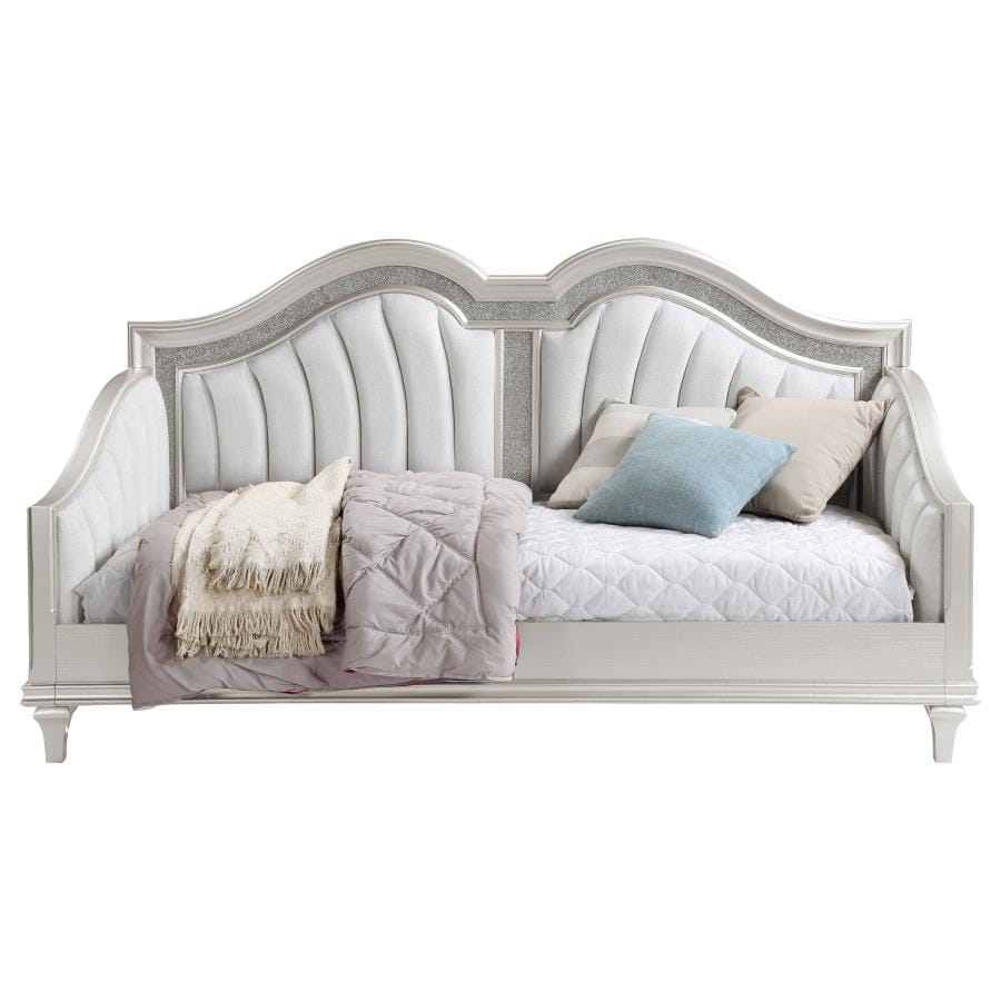 DAYBED