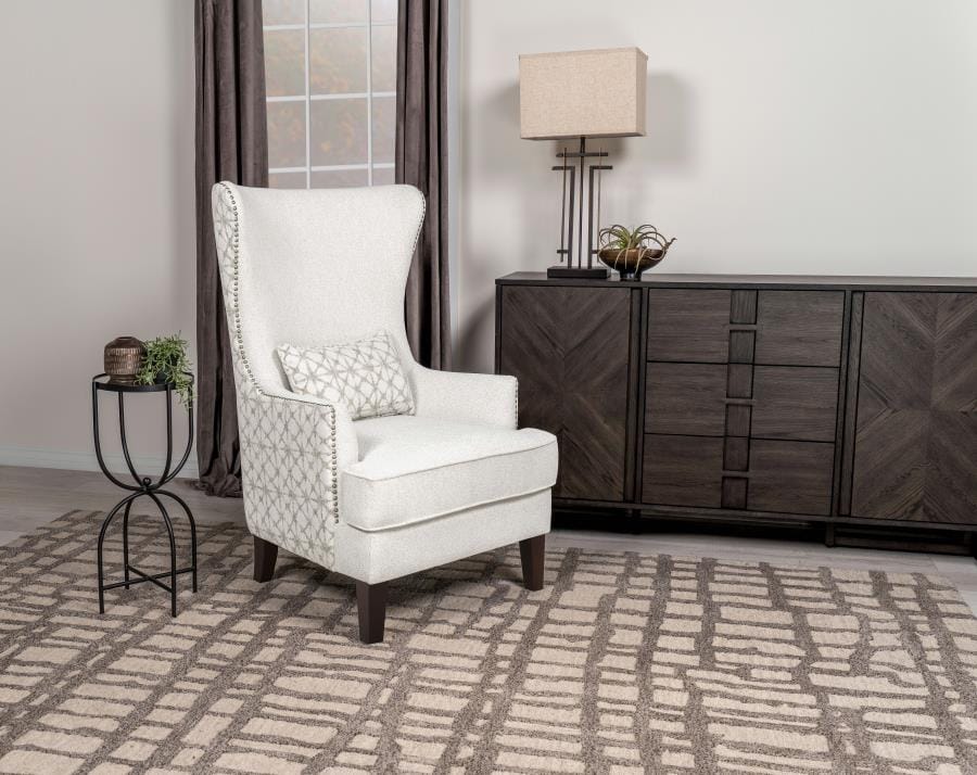 ACCENT CHAIR