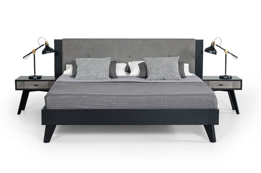 Queen Nova Domus Panther Contemporary Grey & Black Bed