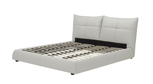 Modrest Patrick - Eastern King Modern White Leather Bed