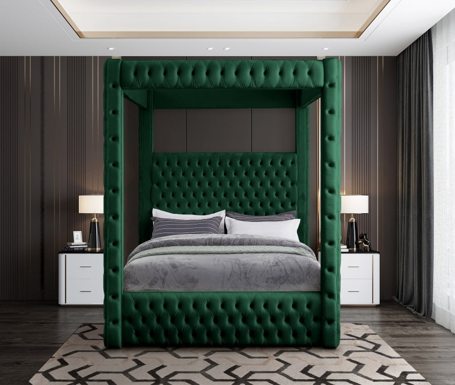 Royal One Canopy Velvet Bed Green