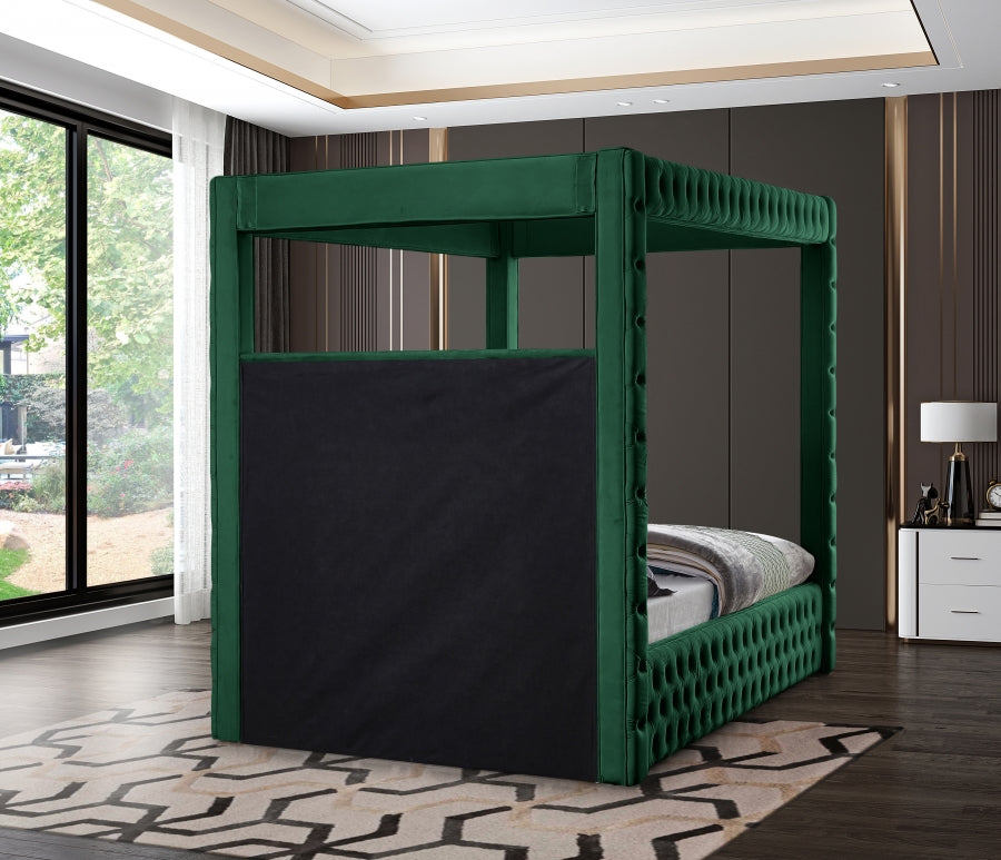 Royal One Canopy Velvet Bed Green