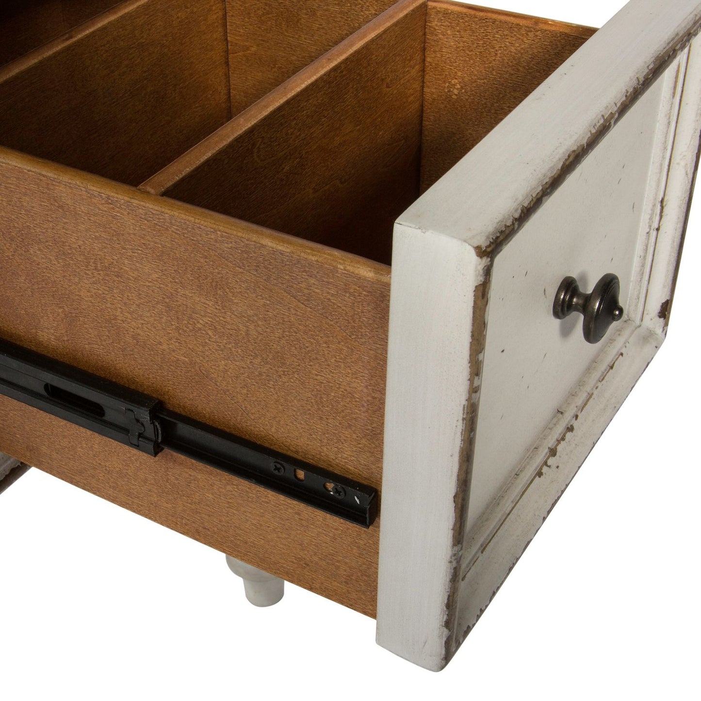Magnolia Manor 3 Piece Vanity Set