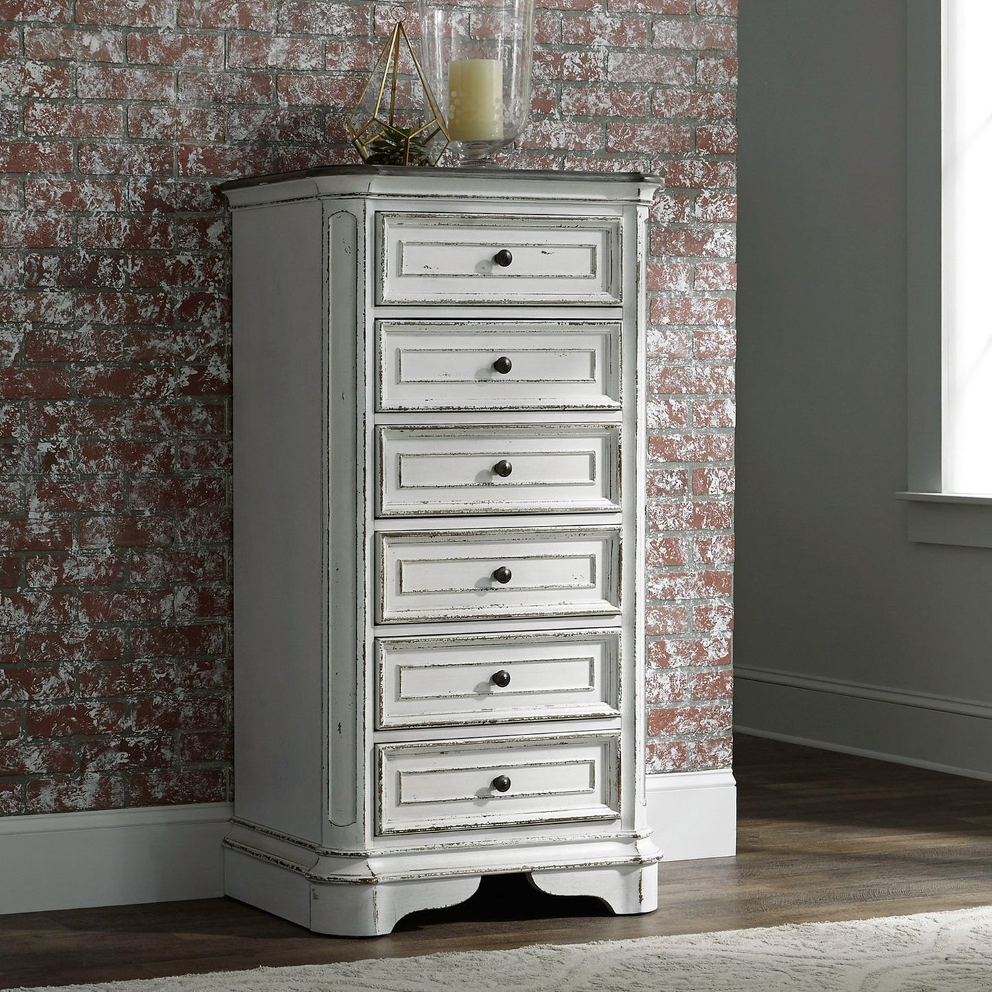 Magnolia Manor Lingerie Chest