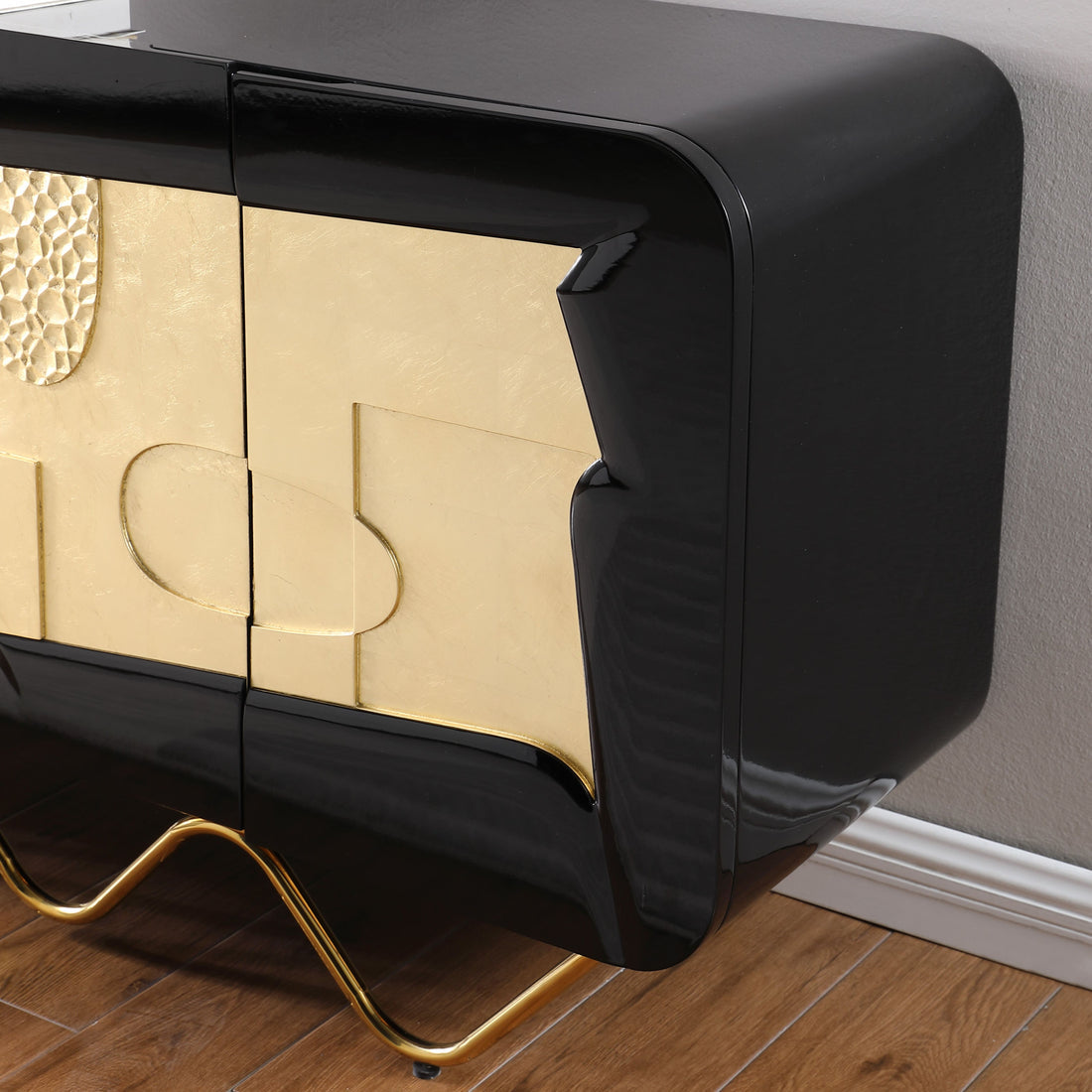 A-C14 Adora Console