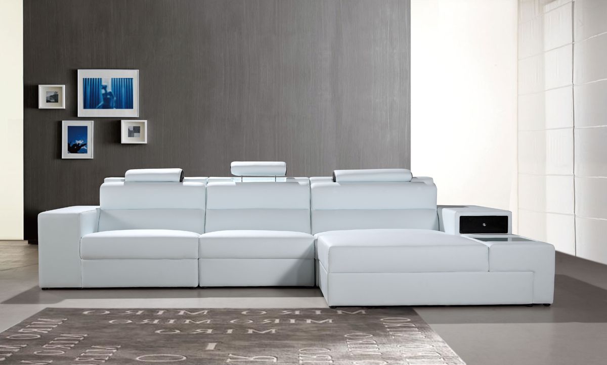 Polaris Mini White Contemporary Bonded Leather Right Facing Sectional Sofa