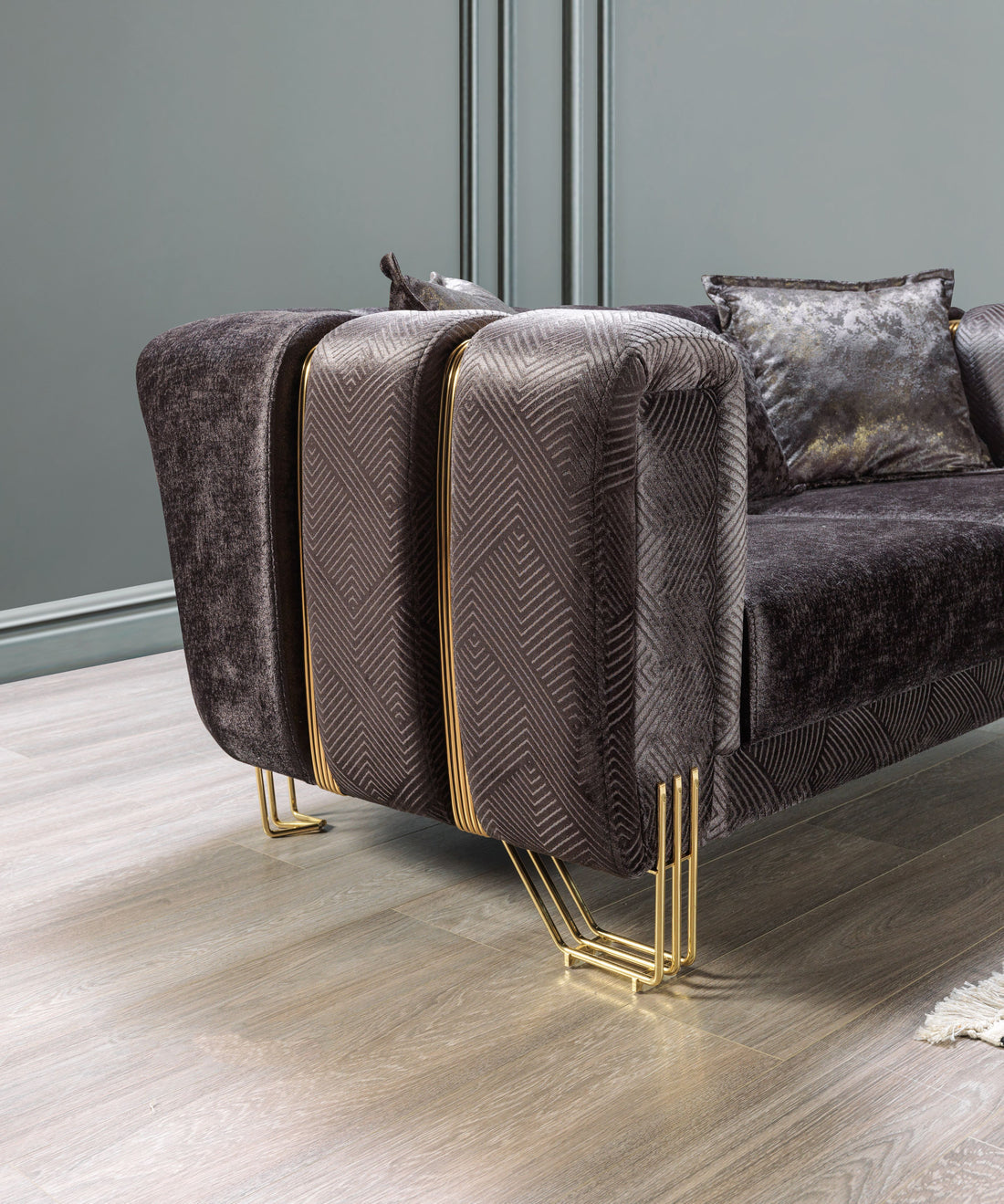 Santana Smoke Velvet Sofa 89”