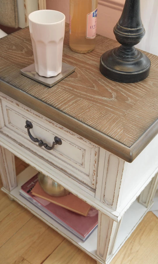 Realyn 24" 1 Drawer Nightstand