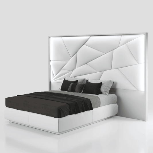 Majesty Bed w/light