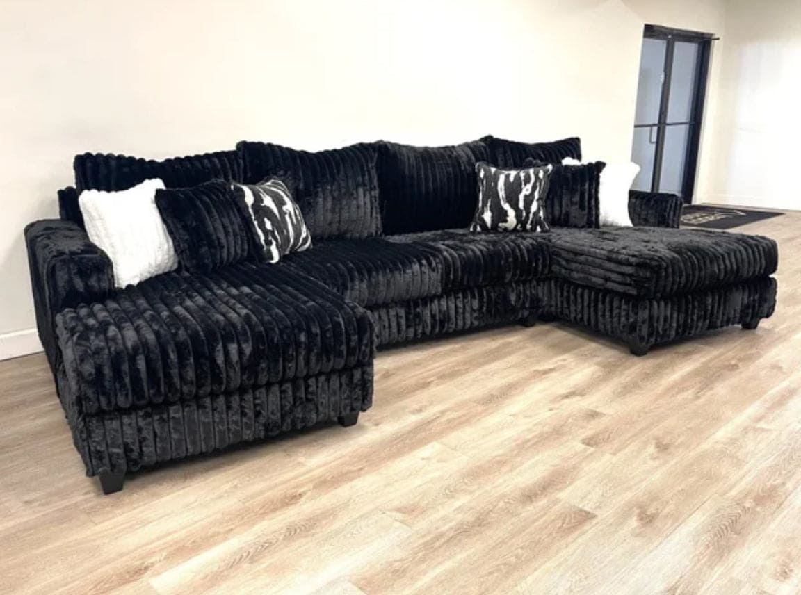 9700 - Sectional Black