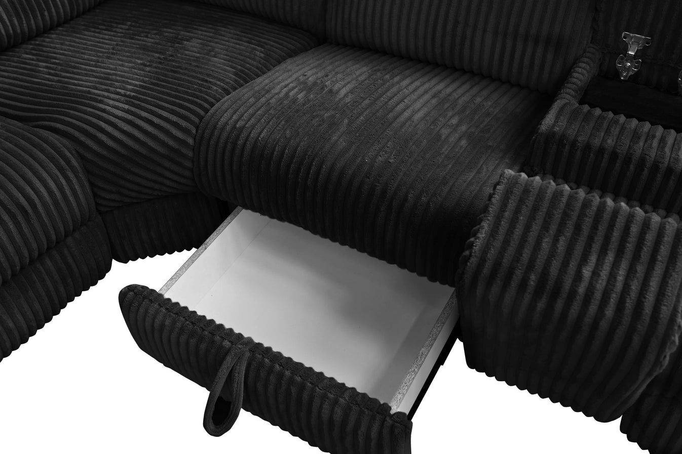 Yash Sectional (Black)