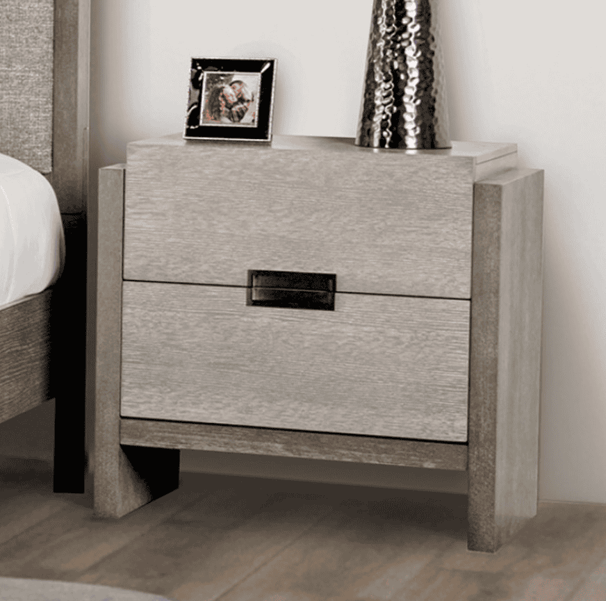 Gristalt Nightstand