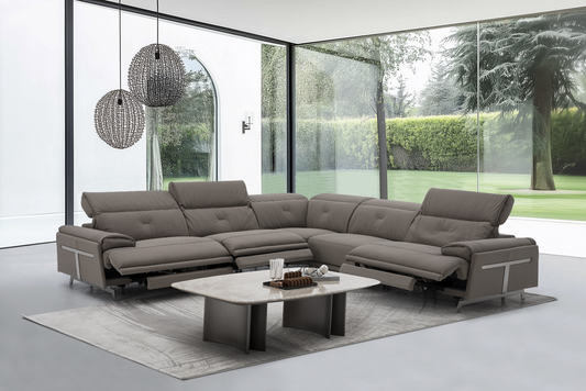 Dolce Vita Reclining Sectional in Brownie