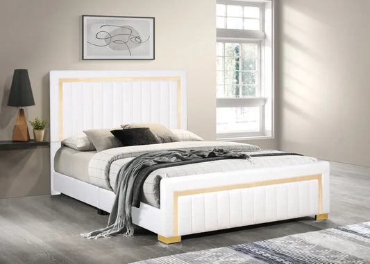 HH820 Off White Bed