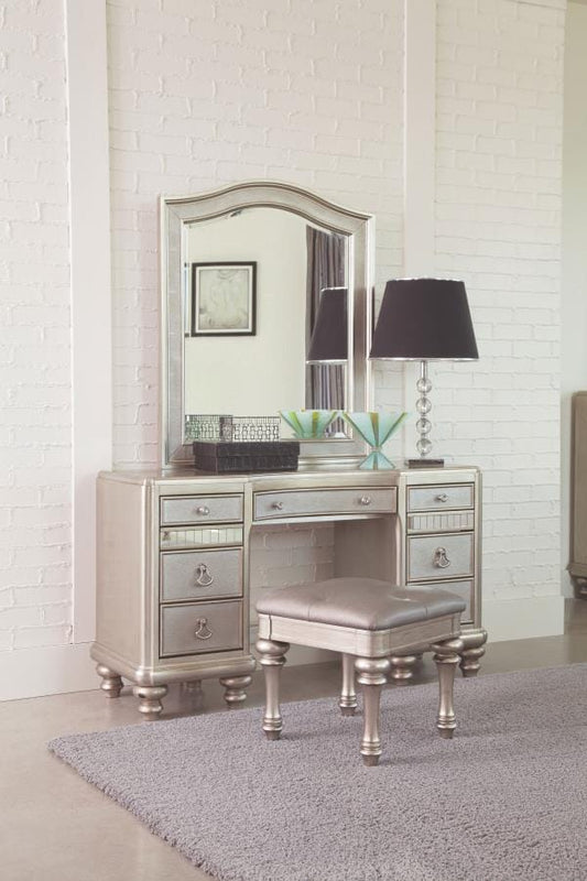Belmont 3-piece Vanity Set Metallic Platinum