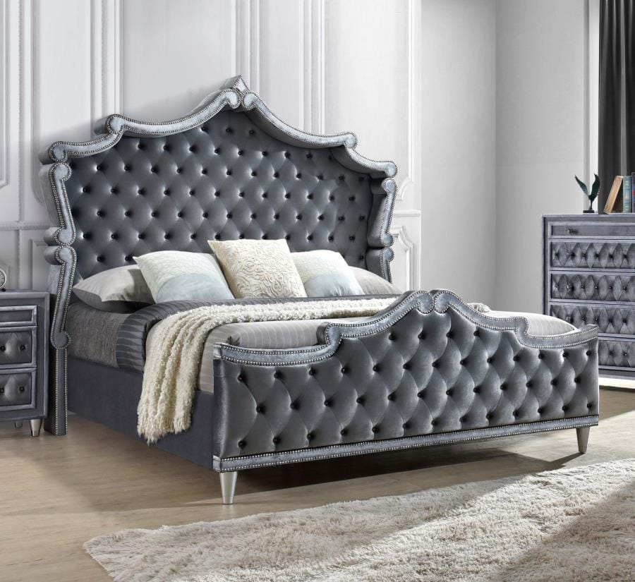 QUEEN BED