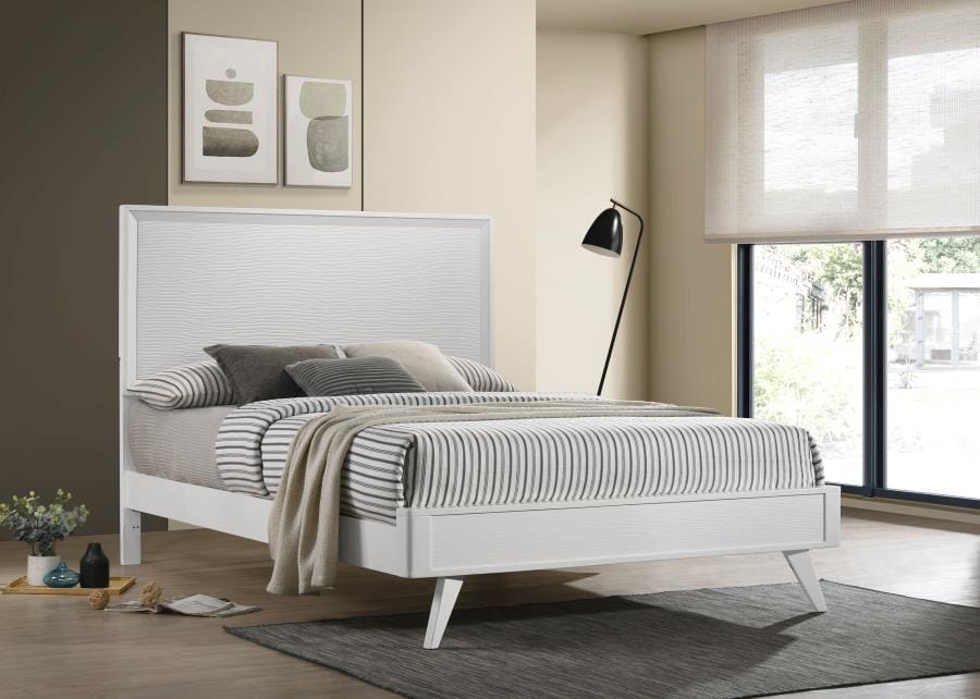 E KING BED