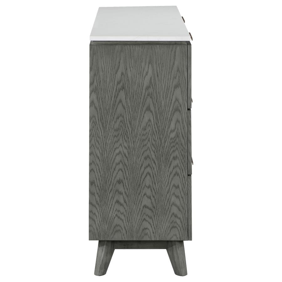 DRESSER