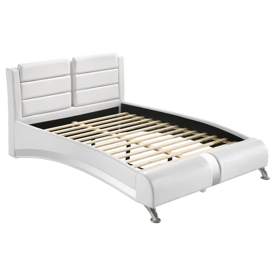 Jeremaine Full Upholstered Platform Bed Glossy White