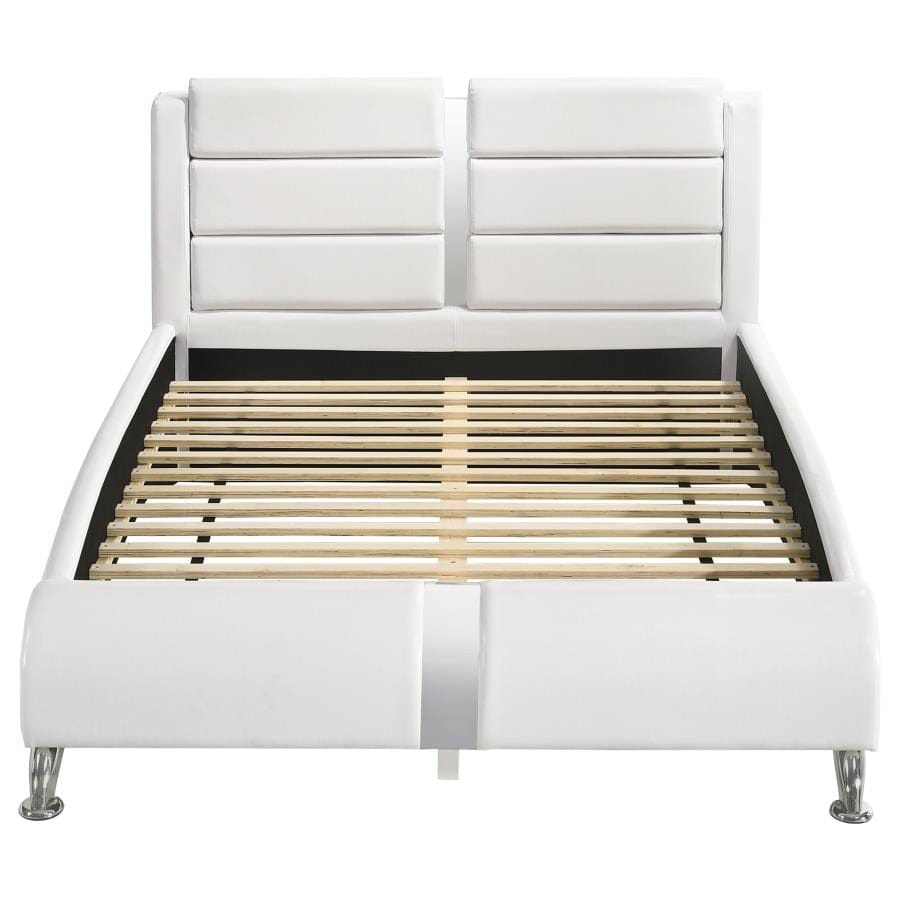 Jeremaine Full Upholstered Platform Bed Glossy White