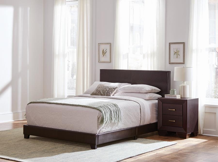 Dorian 5-piece Full Bedroom Set Brown and Dark Cocoa