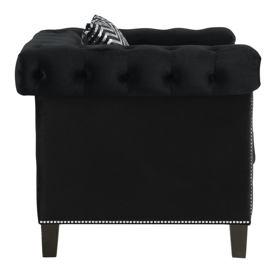 Reventlow Tufted Chair Black