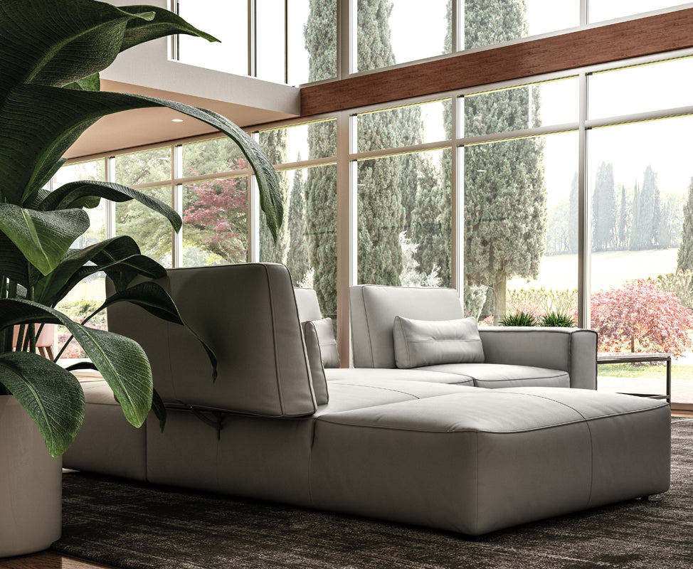 Accenti Italia Enjoy - Italian Modern Light Grey Leather Left Facing Sectional Sofa