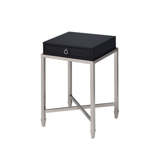 Belinut End Table