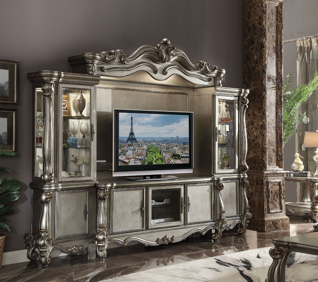 Versailles Entertainment Center